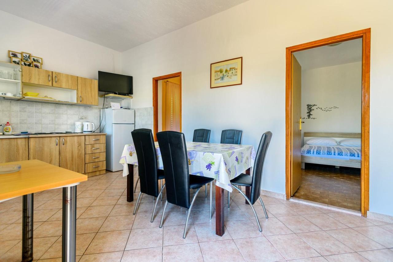 פג Apartmant Prosika מראה חיצוני תמונה